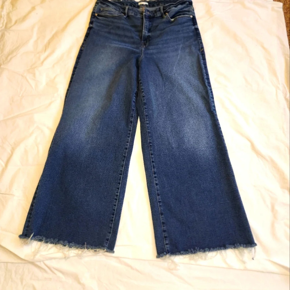 Women's Wide-Leg Raw Hem Jeans - Blue